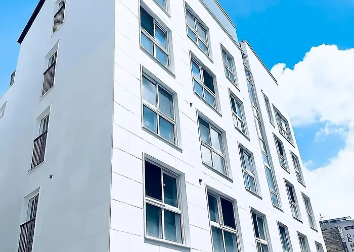 Urban Retreat 3-min Walk From Achasan Station, 15-min To Seongsu, Tranquil Space For Relaxation